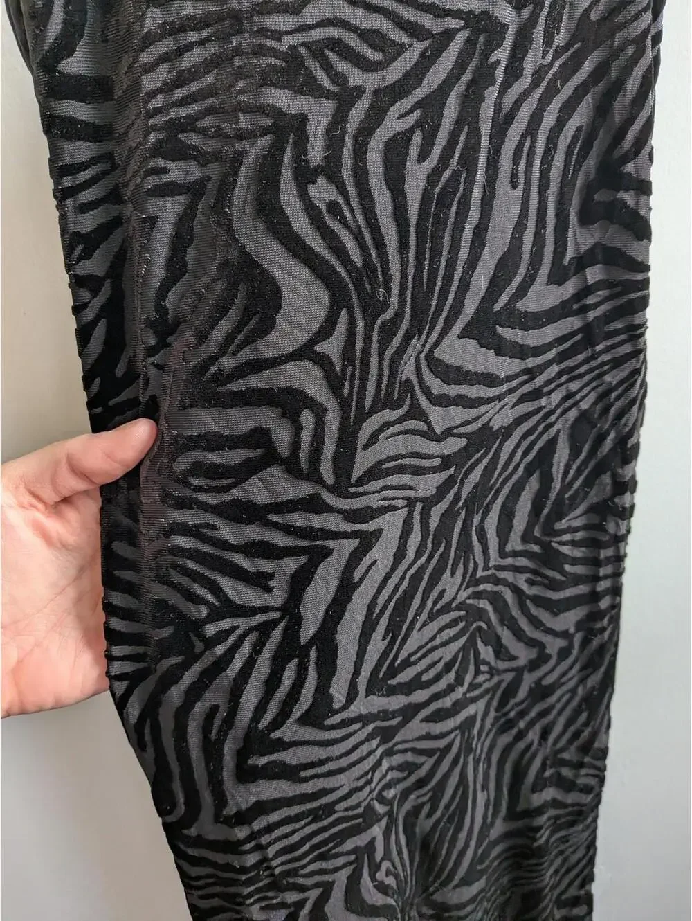 Wild Fable Slip Dress Juniors XS Black Animal Print Velvet Bodycon Midi - Picture 3 of 6